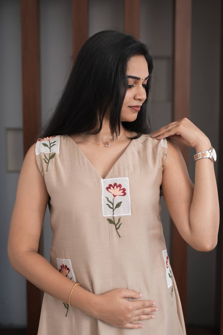 Premium - Mul Chanderi Applique Aline top- Beige