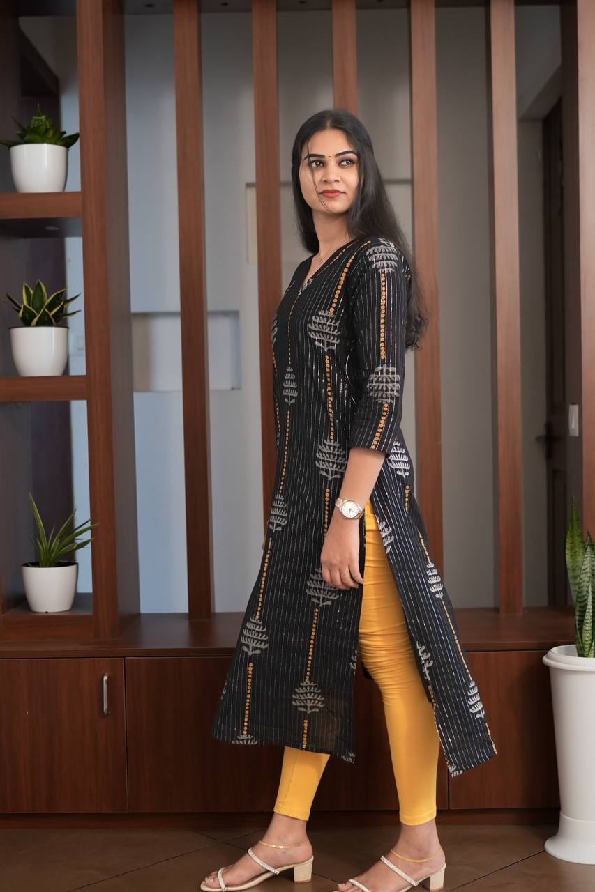 Signature - Black Lurex Line Slitted Top