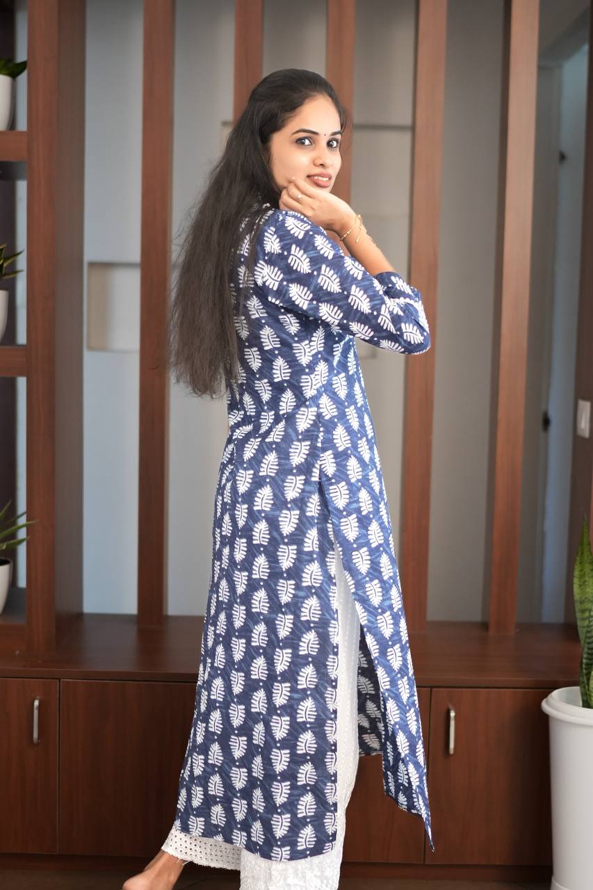 Essentials - Indigo Leaf Lace-Trim Kurta
