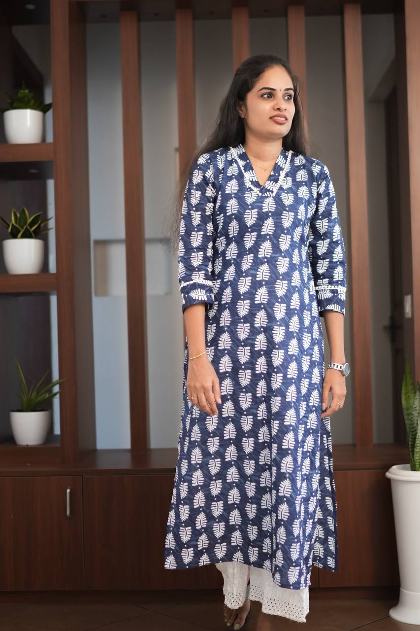 Essentials - Indigo Leaf Lace-Trim Kurta